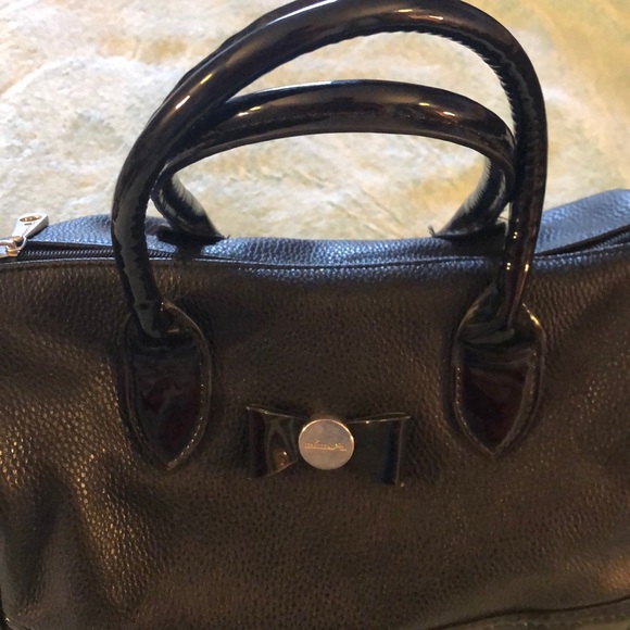 Black Mimosa purse! - Picture 2 of 5